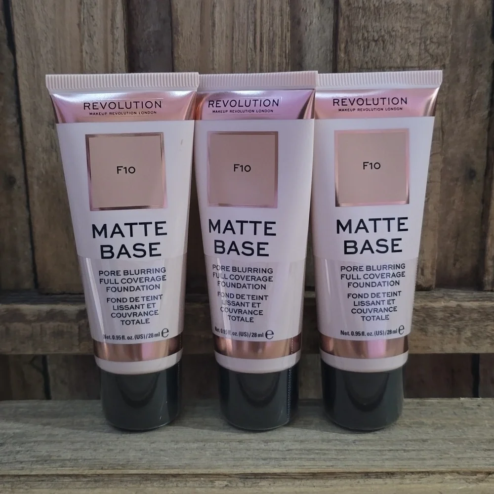 (3) Makeup Revolution Matte Base Foundation - Shade: F10